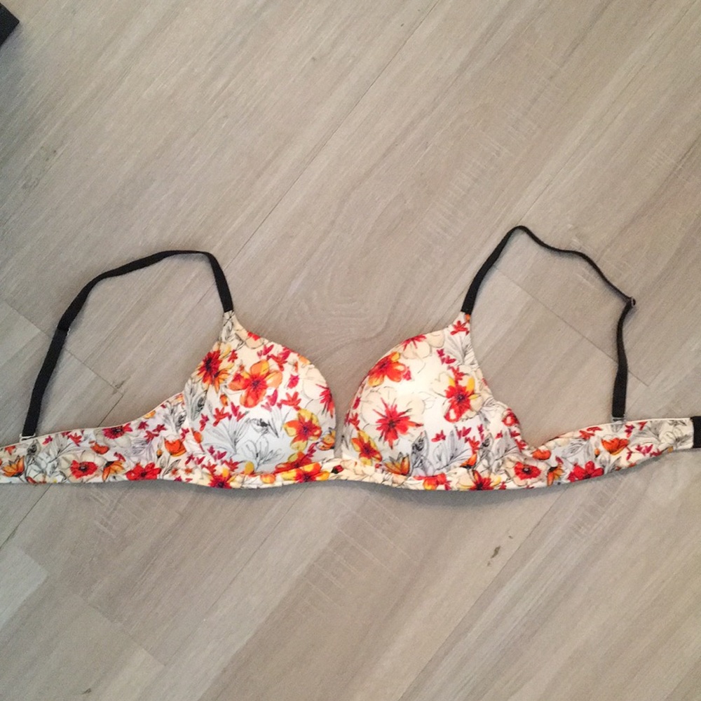 Victoria’s Secret Bra